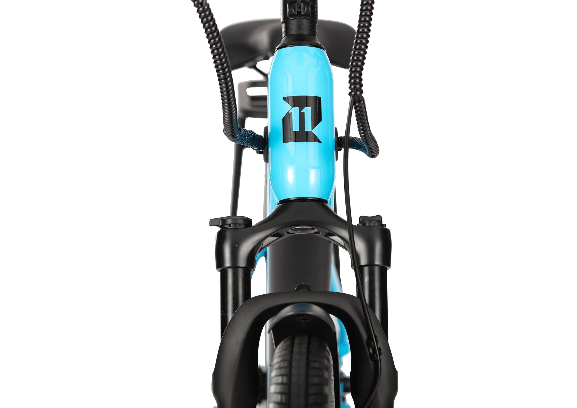 E11EVEN Dragonfly step‑through ebike front head‑on close‑up, head tube and suspension fork detail