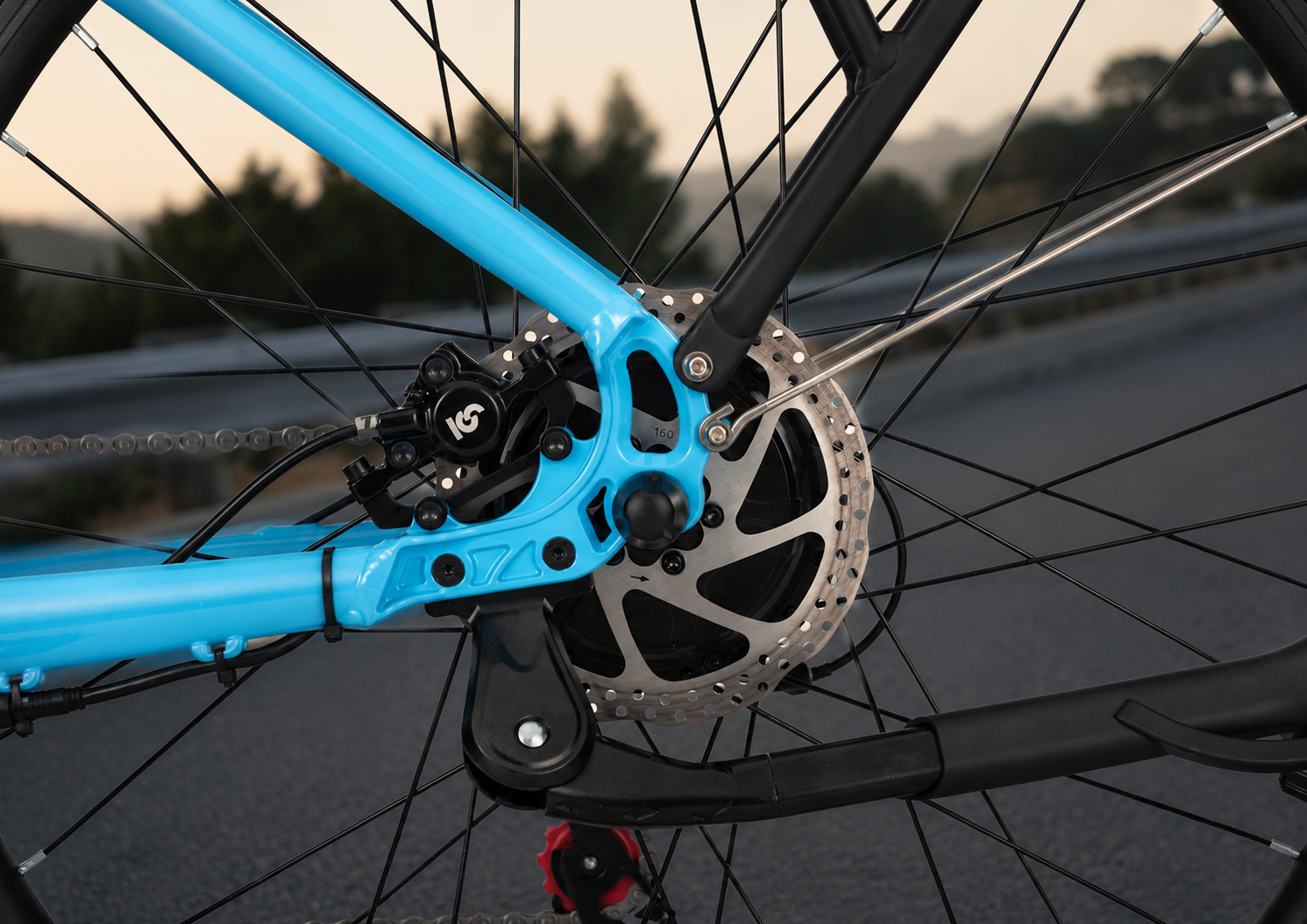 Hydraulic disc brakes